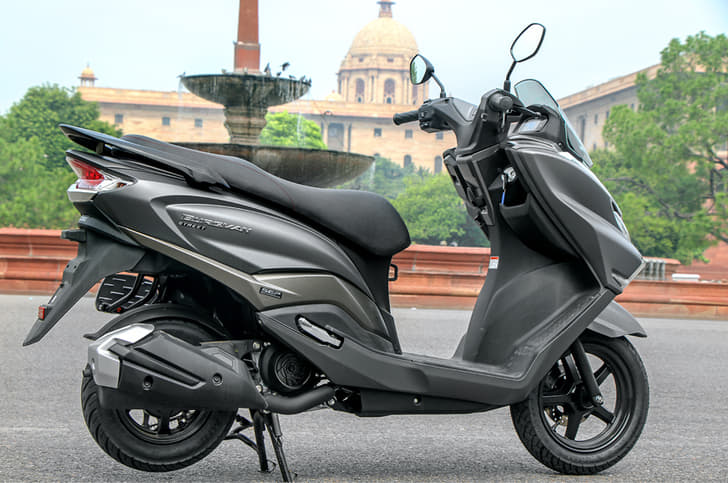 2018 Suzuki Burgman Street image gallery