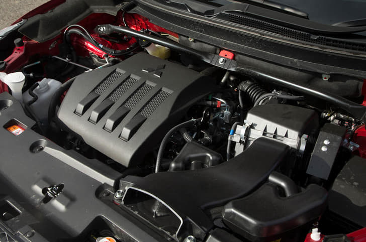 Mitsubishi Eclipse Cross image gallery
