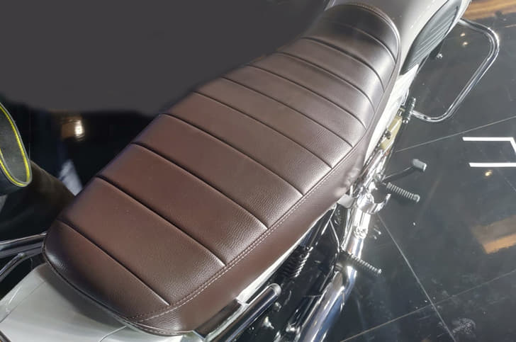 2018 TVS Radeon 110 image gallery