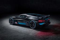 Bugatti Divo image gallery