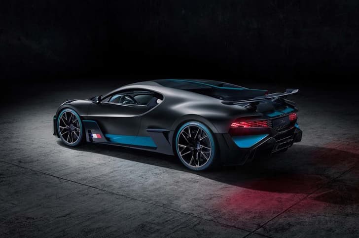Bugatti Divo image gallery