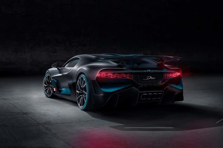 Bugatti Divo image gallery