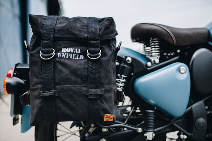 2018 Royal Enfield Classic Signals 350 ABS image gallery