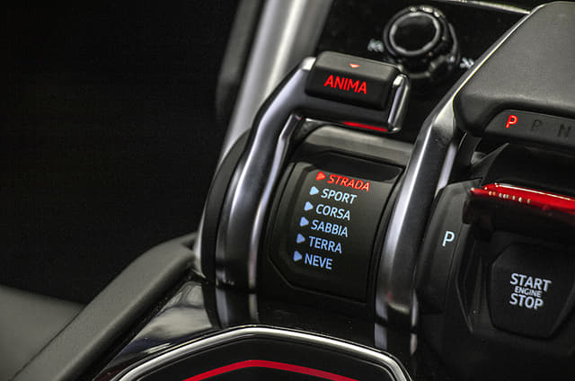 Console Storage Image - 5242