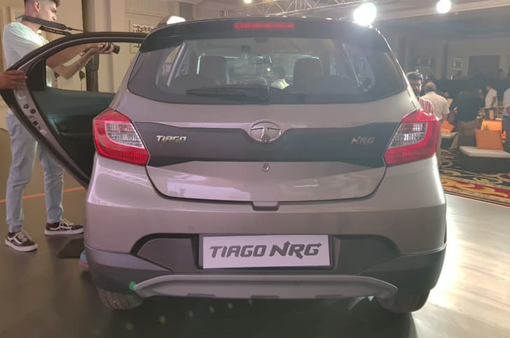 2018 Tata Tiago NRG image gallery