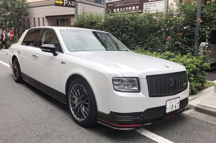 2018 Toyota Century GRMN image gallery