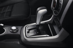 Isuzu Mu X Console Storage