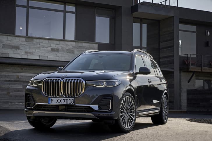 Bmw X7 Front Right Three Quarter Bmw X7 Front Right Three Quarter