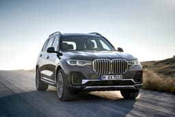 Bmw X7 Front Right Three Quarter
