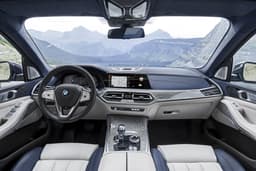 Bmw X7 Dashboard
