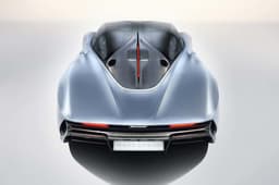 McLaren Speedtail photo gallery