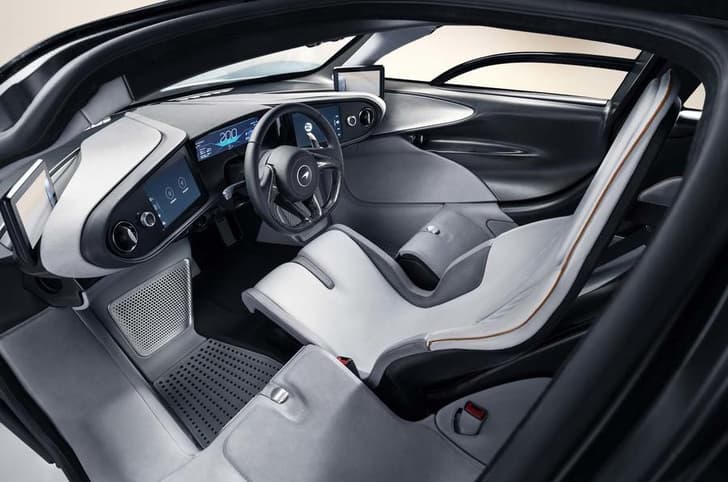 McLaren Speedtail photo gallery