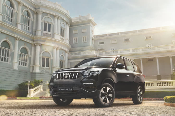 2018 Mahindra Alturas G4 image gallery