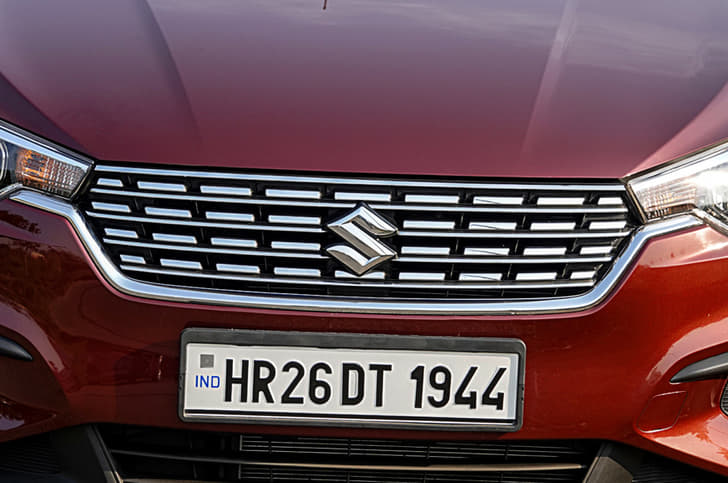 Maruti Suzuki Ertiga Front View Maruti Suzuki Ertiga Front View