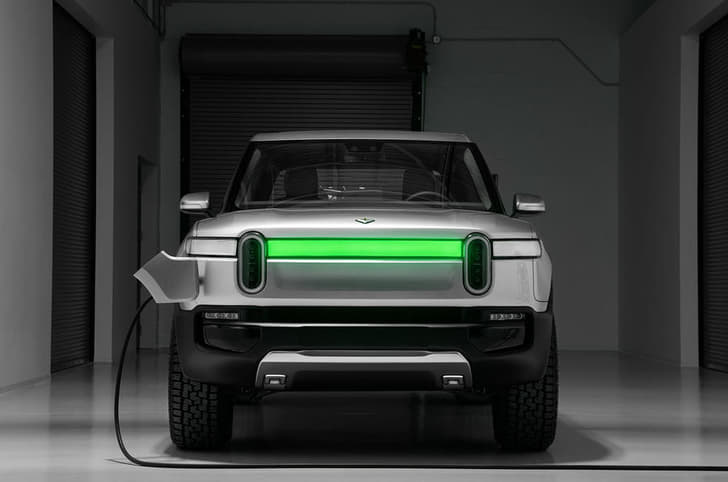 Rivian R1T pick-up truck image gallery