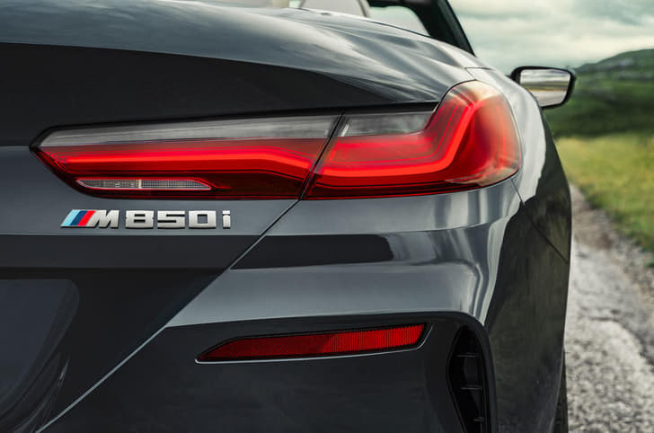 2018 BMW 8-series Convertible image gallery