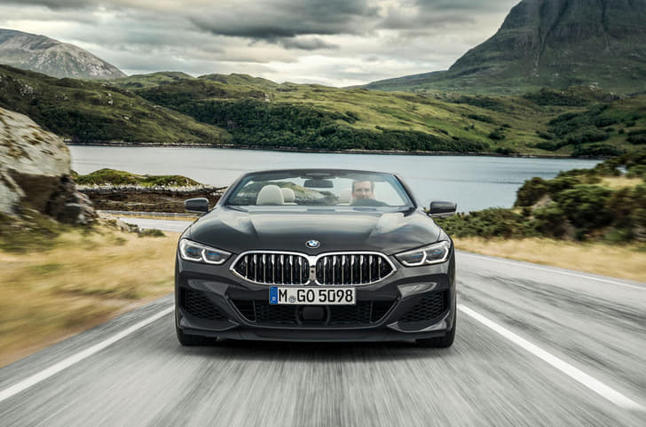 2018 BMW 8-series Convertible image gallery