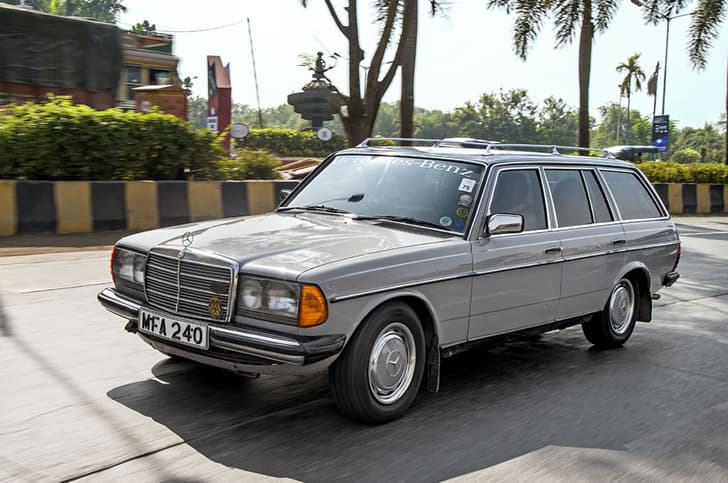 The now highly-collectible S123 estate in action.