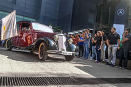 Mercedes-Benz 170V sedan
