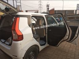 Traditional high-set seats make a comeback.