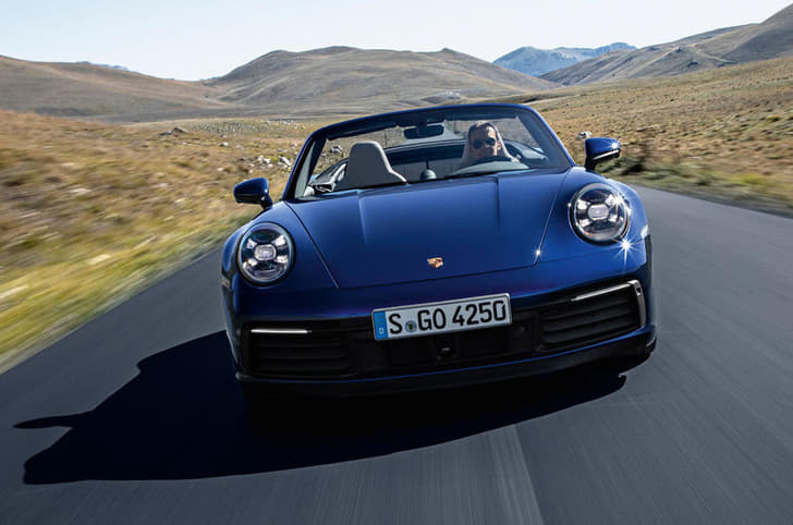 2019 Porsche 911 Cabriolet image gallery