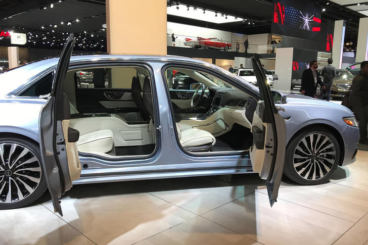 Detroit motor show 2019 image gallery