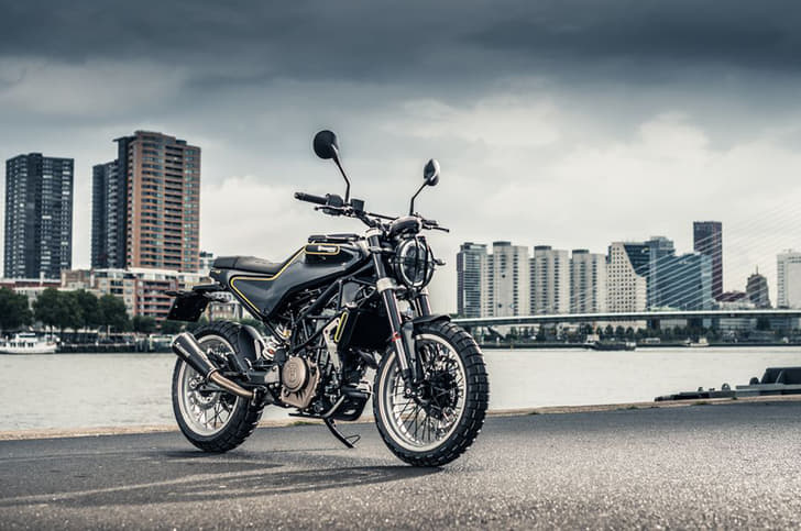 Husqvarna Svartpilen 401