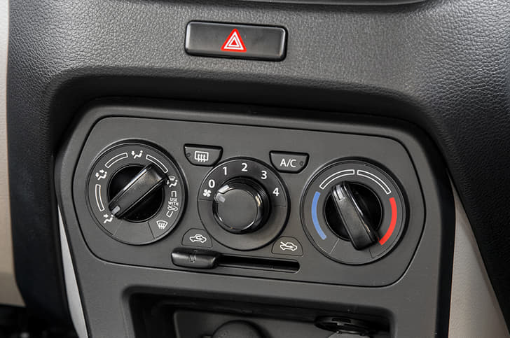 Maruti Suzuki Wagon R Ac Vents Front Maruti Suzuki Wagon R Ac Vents Front