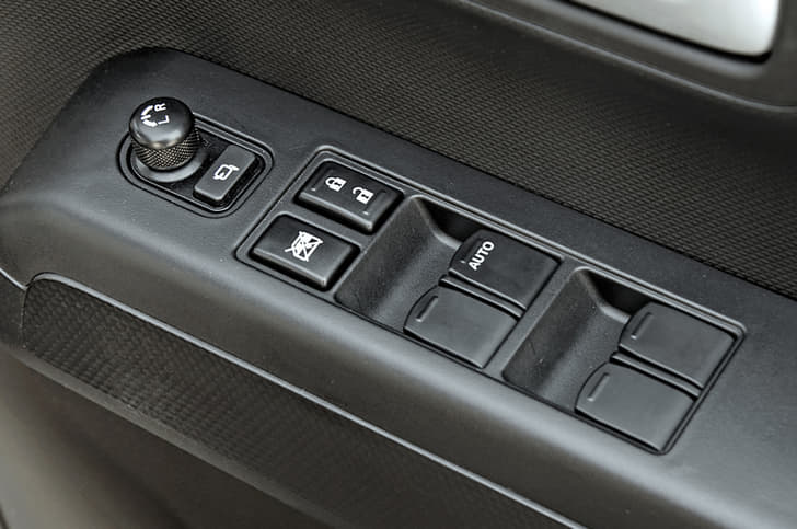 Maruti Suzuki Wagon R Door Controls Maruti Suzuki Wagon R Door Controls