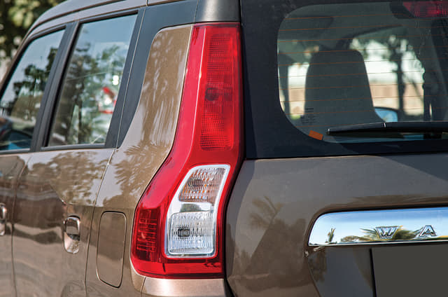 Rear View Image - 13894