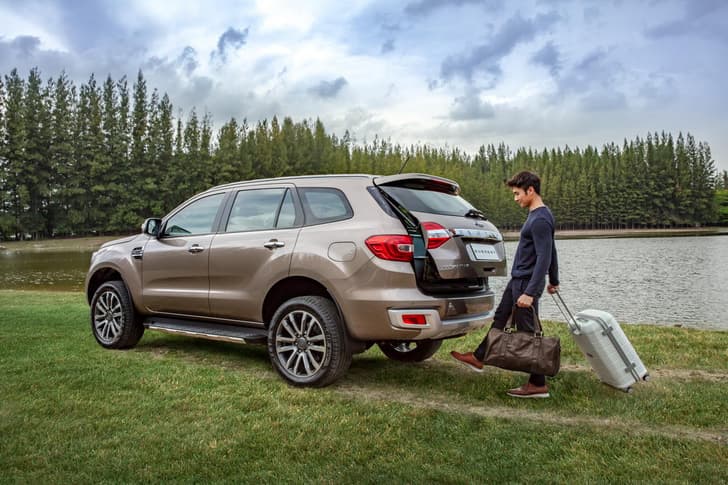 Ford Endeavour facelift image gallery