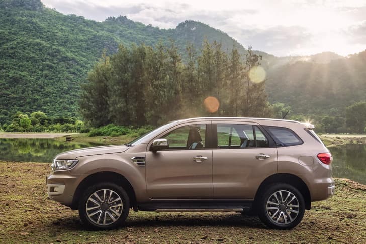 Ford Endeavour facelift image gallery