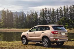 Ford Endeavour facelift image gallery
