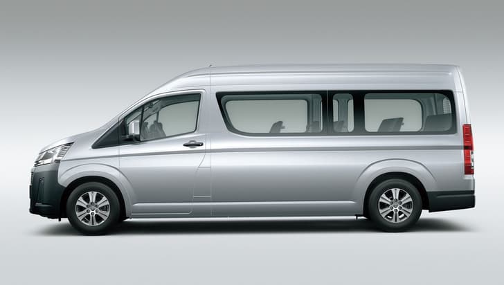 New Toyota Hiace image gallery 