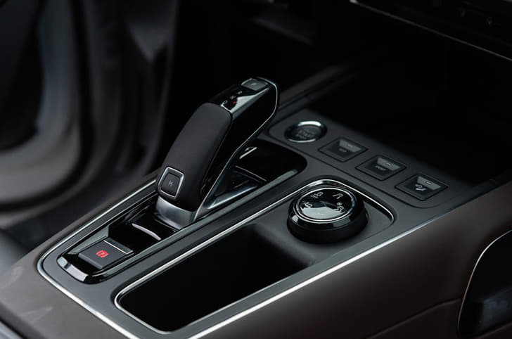 Citroen C5 Aircross Console Storage