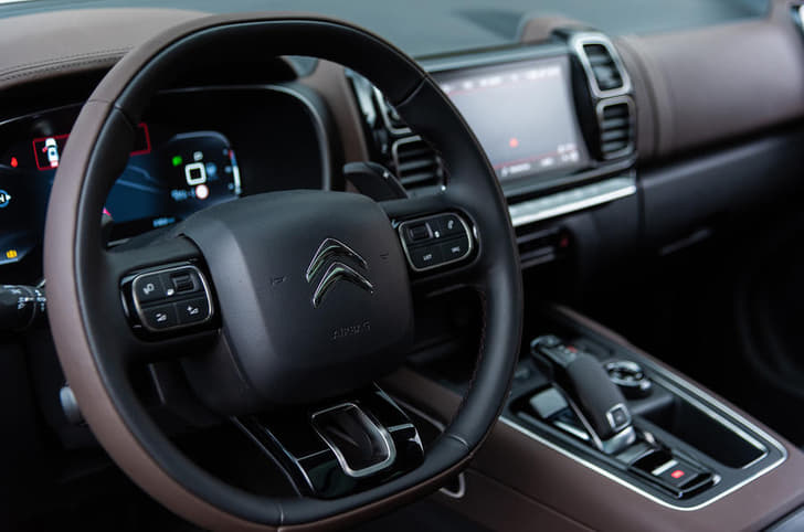 Citroen C5 Aircross image gallery