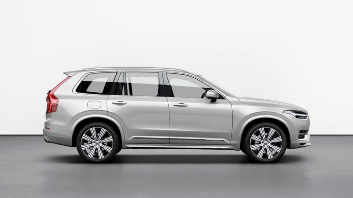 Volvo XC90 facelift image gallery