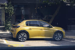 2019 Peugeot 208 image gallery