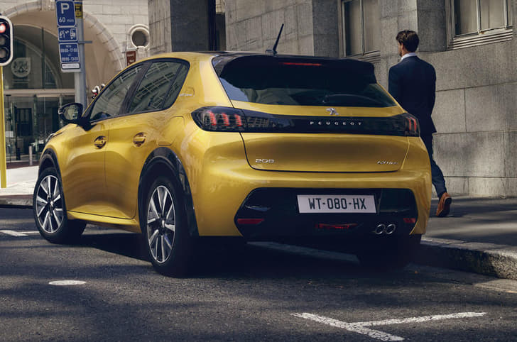 2019 Peugeot 208 image gallery