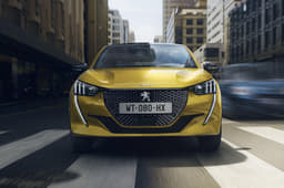 2019 Peugeot 208 image gallery