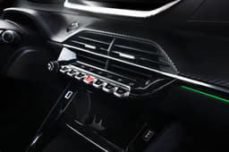 2019 Peugeot 208 image gallery