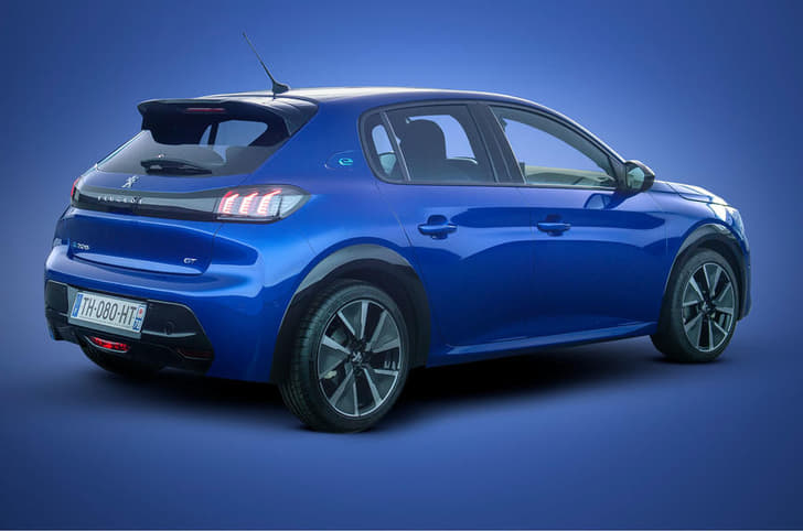 2019 Peugeot 208 image gallery