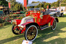 1906 Renault 8HP Walkabout owned by shrivardhan Kanoria.