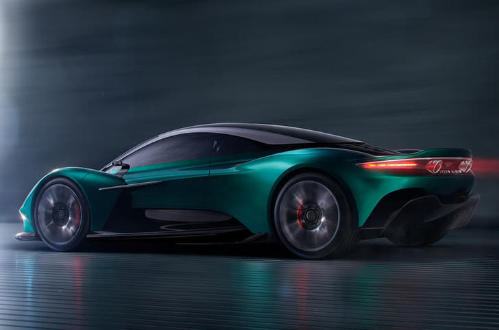 aston-martin vanquish