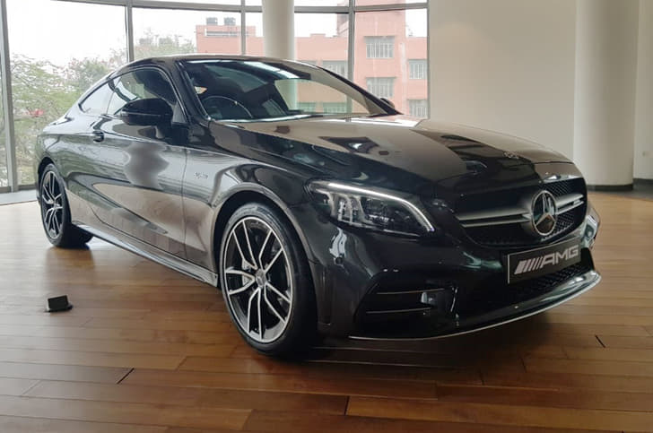 2019 Mercedes-AMG C 43 Coupe image gallery
