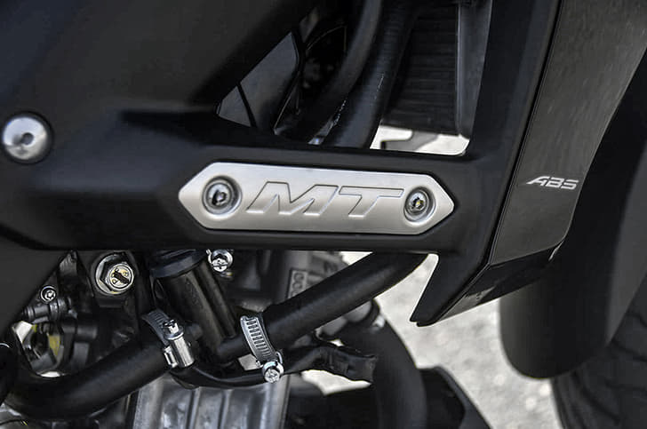 2019 Yamaha MT-15 badging