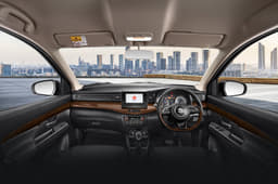 Suzuki Ertiga Sport image gallery