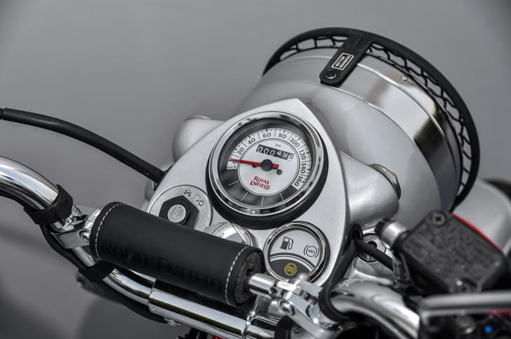 2019 Royal Enfield Bullet Trials 350 image gallery 