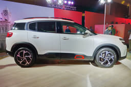 Citroen C5 Aircross image gallery
