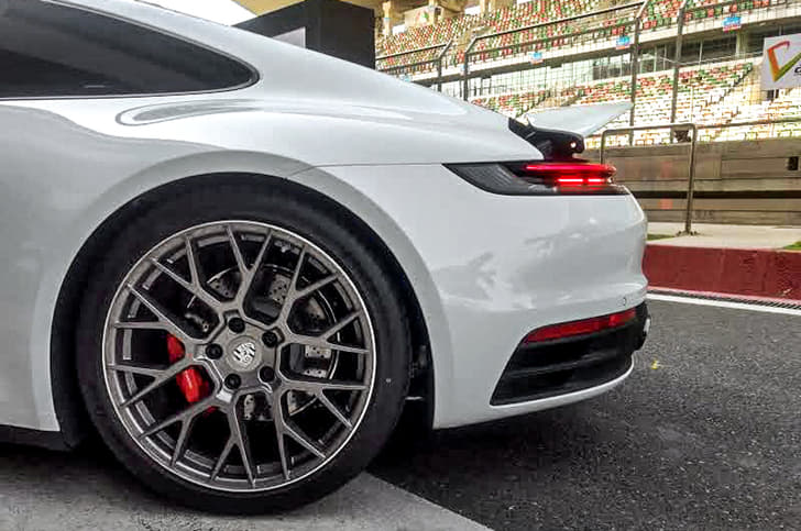 New Porsche 911 image gallery